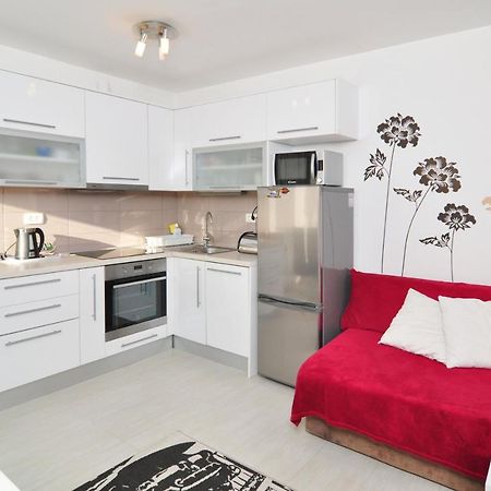 Full Equipped Flat Close To All Сплит Екстериор снимка