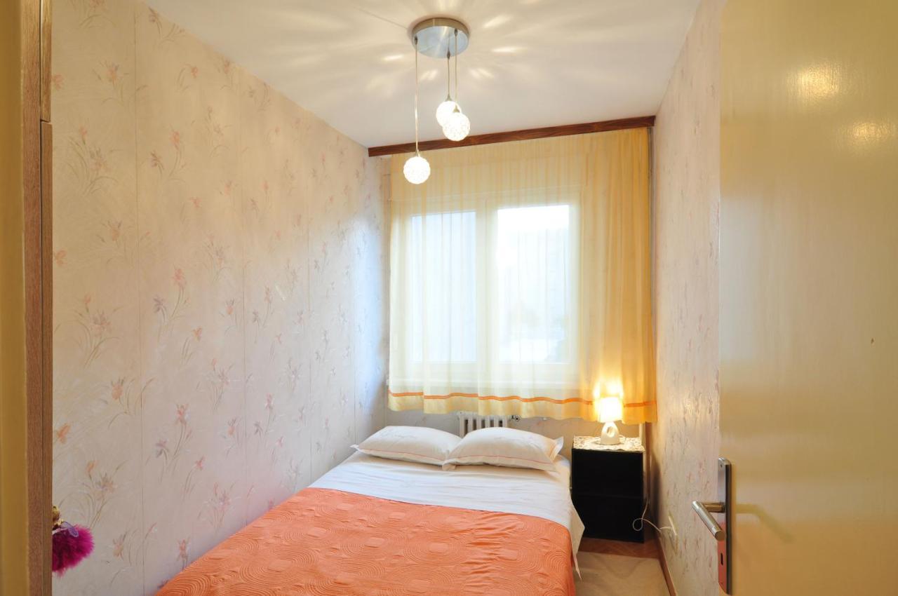 Full Equipped Flat Close To All Сплит Екстериор снимка
